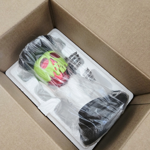 🛍BOGO 50% OFF🍎🕯NWT‼️BBW Evil Queen Poisonous Apple 3-wick Candle Holder - Picture 10 of 11